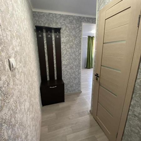 Palitra Apartamento Petropavlovsk Exterior foto
